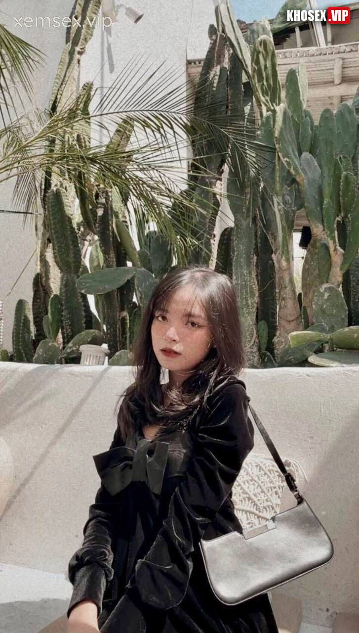 em-ra-het-chua-anh-xa-nha-hinh-01